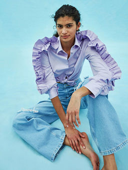 KOLLARI FIRFIR DETAYLI ?NDEN D??MEL? KADIN JADE G?MLEK