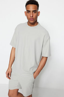Basic Gri Oversize/Geni_ Kesim Dokulu K_r__maz Ottoman T-Shirt TMNSS23TS00081