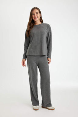 Женская однотонная футболка с длинными рукавами из ткани селаник антрацита стандартного кроя с круглым вырезом - Defacto фото 2