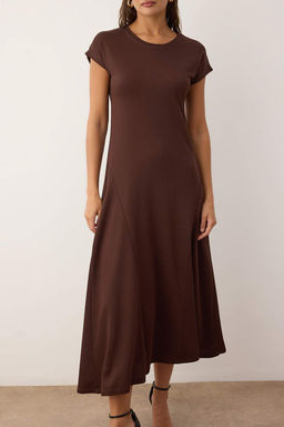 Kahverengi Ay Kol A-line/Can Ac?lan Bisiklet Yaka Maxi Orme Elbise TWOSS25EL00898 - Trendyolmilla фото 9