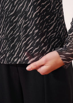 267083/196емн Джемпер жен. (ЧЗ)