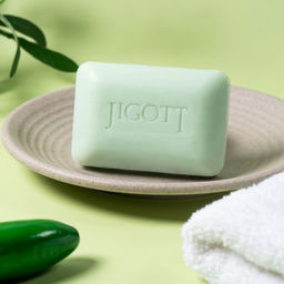Jigott Мыло-скраб для лица и тела с экстрактом огурца / Cucumber Scrub Soap, 150 г