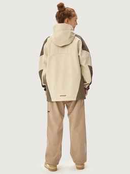 Ветровка 4л15226 кешью/кофе