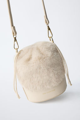 FAUX SHEARLING BUCKET BAG - Zara фото 4