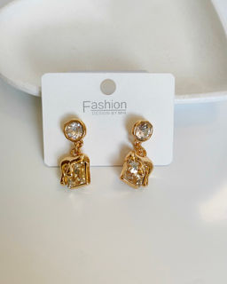 Стильные серьги