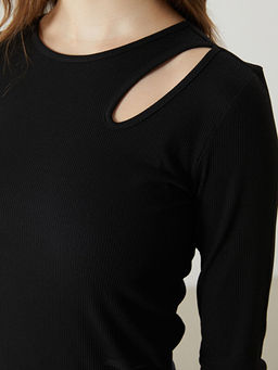 Bisiklet Yaka Pencere Detayl? Kad?n Body