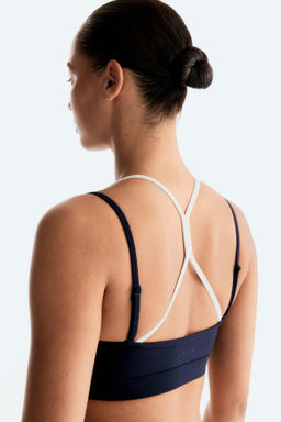 Sujetador de deporte con SoftMove - H&m фото 9