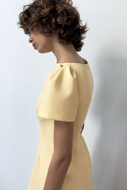VESTIDO CORTO PLIEGUES BOLSILLOS / Amarillo pastel - Zara фото 3