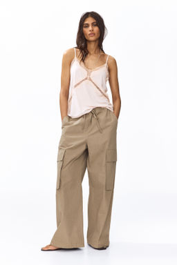 Top en punto roma con detalles de encaje - H&m фото 5