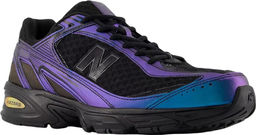 Кроссовки взрослые