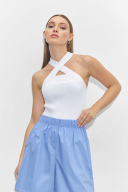 Топ с перекрестными бретелями