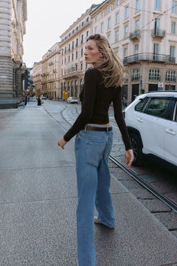 CAMISETA CUELLO ALTO / Chocolate - Zara фото 4