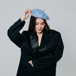 Берет джинсовый, р-р 56 см