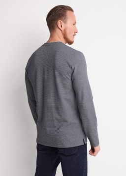 Джемпер Комфортный