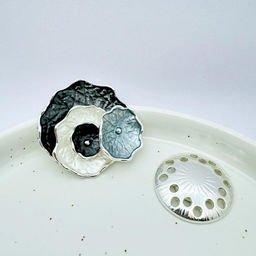 34-61742420 Брошь на магните