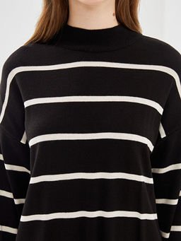 Yar?m Bal?k?? Yaka ?izgili Uzun Kollu Kad?n Triko Tunik