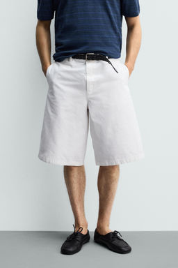 BERMUDA CHINO RELAXED FIT / Blanco