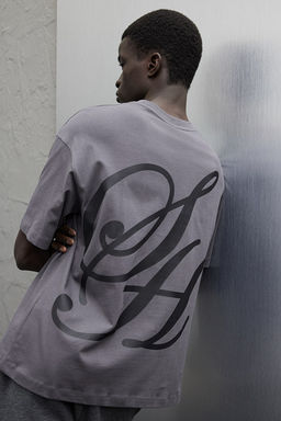 Camiseta con motivo estampado Loose Fit