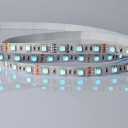 ULS-5050-60LED/m-10mm-IP20-DC24V-14,4W/m-5M-RGB Гибкая светодиодная лента UNIEL на самоклеящейся основе. Упаковка - катушка 5 м. в герметичной упаковке. IP20. Угол излучения 120 . Мультиколор.
