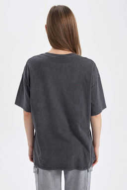 Моющаяся футболка Cool Blondie Oversize с круглым вырезом из 100 % хлопка с короткими рукавами и эффектом выцветания - Defacto фото 6