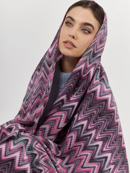 Большой, мягкий, тонкий и очень нежный двусторонний палантин с рисунком