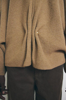 GOLD APPLIQUE KNIT SWEATER - Zara фото 2