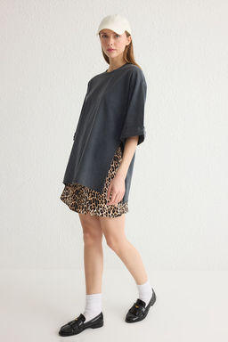 Antrasit Y?kamal? %100 Pamuk Duble Kol Asimetrik Boyfriend Orme T-Shirt TWOSS20TS0828