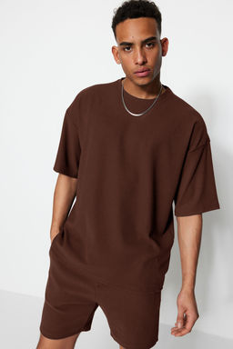TRENDYOL MAN Kahverengi Premium Oversize Bisiklet Yaka K?sa Kol Dokulu K?r?smaz Ottoman T-Shirt TMNSS23TS00081 - Trendyolmilla фото 38