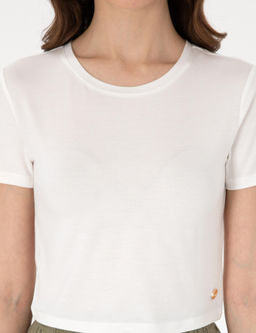 Beyaz Regular Fit Ti__rt