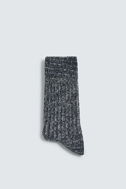 TWISTED YARN SOCKS