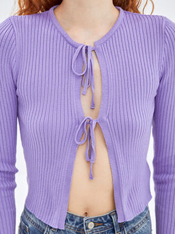 Ba?lamal? Yaka Kad?n Triko H?rka