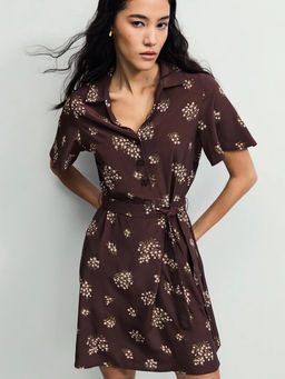 Платье с поясом и цветочным принтом / Zarina