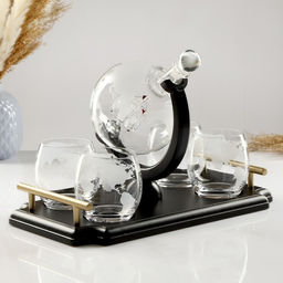 Мини-Бар «Карта мира», на подносе, на 4 персоны, штоф 930 мл, стаканы 300 мл, 19×34×23 см, стекло, дерево