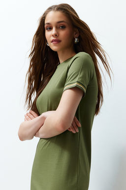 TRENDYOLMILLA Lacivert Triko Bant Detayl? Bisiklet Yaka K?sa Kol Esnek Midi Orme Maxi Elbise TWOSS24EL00121  фото 15