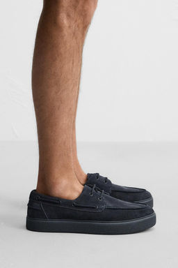 CASUAL LEATHER DECK SHOES