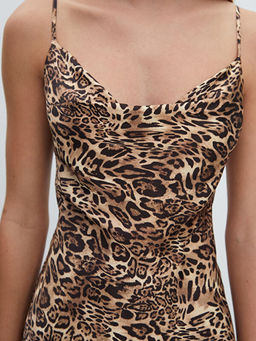 D?k?ml? Yaka Ask?l? Leopar Desenli Saten Elbise