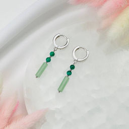 Серьги из Малахита и зеленого Кварца