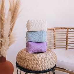 Косметичка на молнии женская, с подкладом, маленькая, Цветы, голубая