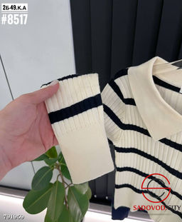 Женский вязаный топ с воротником-поло и застежкой-молнией