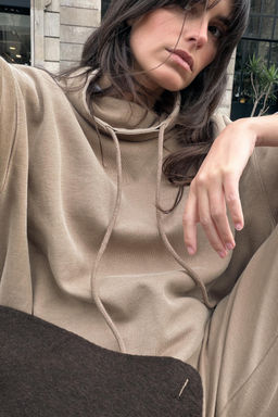 SUDADERA INTERLOCK EFECTO LAVADO / Vis?n - Zara фото 3