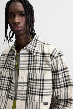 CHECKED FLANNEL SHIRT - Zara фото 22