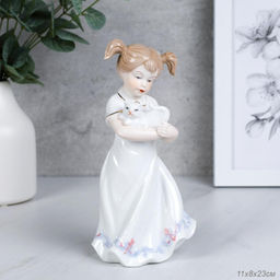 Статуэтка Девочка с кошкой 23 см / A-16 /уп 36/