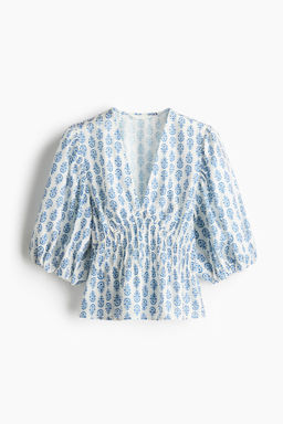 Blusa con escote en V