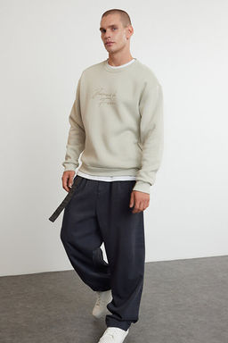 Ta_ Oversize/Geni_ Kesim Yaz_ Nak__l_ Kal_n __i Polar Sweatshirt TMNAW25SW00091