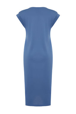 Indigo Duz T-shirt Elbise %100 Pamuk Ay Kol Shift/Rahat Kesim Midi Midi Elbise TWOSS24EL00126