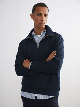 Dik Yaka Erkek Sweatshirt