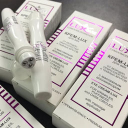 LUX CARE Крем-LUX д/век от морщин, припухлостей и темн. кругов с массажным аппликатором, 15 мл