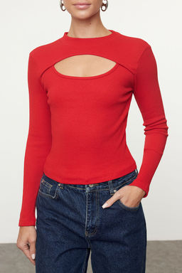 K?rm?z? Cut Out/Pencere Detayl? Bisiklet Yaka Fitilli Esnek Orme Bluz TWOAW21BZ0642 - Trendyolmilla фото 3