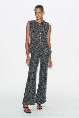 TEXTURED BUTTONED WAISTCOAT TOP