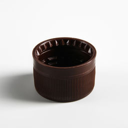 Цена за 100 шт. Пробка пластиковая одноразовая двухкомпонентная, 28 мм на: 0.5 л, 1 л, 1.5 л, 2 л, 3 л, коричневая